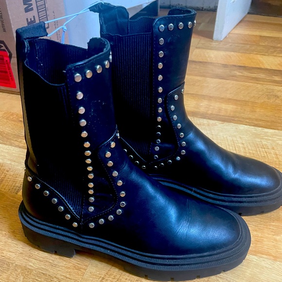 Zara Black Studded Ankle boots - Picture 1 of 7